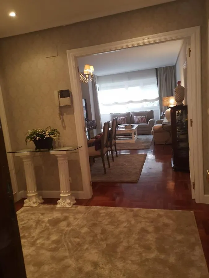 Habitacion Con Bano Privado En ビルバオ